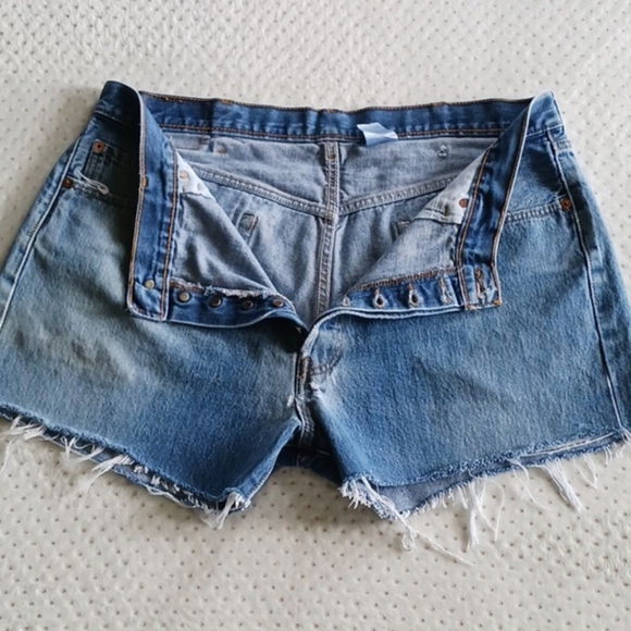 Various Vintage Levi Jeans & shorts in all sizes and styles 501s 550s 517s 505s - Picture 14 of 16